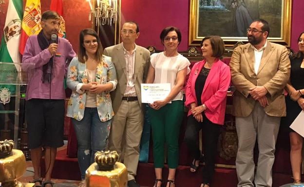 La entrega de premios se celebró en el Ayuntamiento de Granada. /IDEAL GUADIX