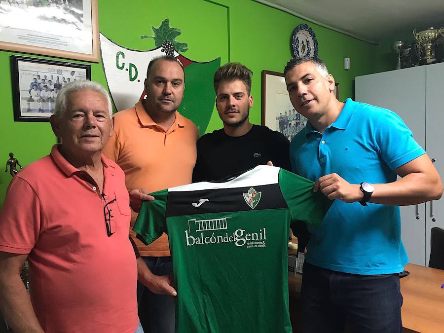 David Hurtado ha renovado por dos temporadas.