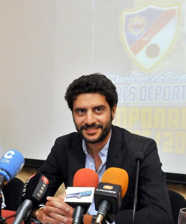 Jesús Medina presenta hoy la campaña de abonos.
