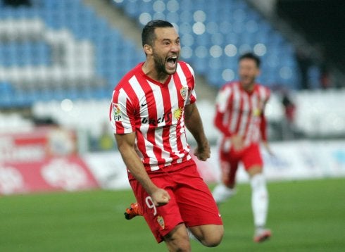 Quique González ha sido el máximo goleador de la UDA en las dos últimas temporadas. :: ideal