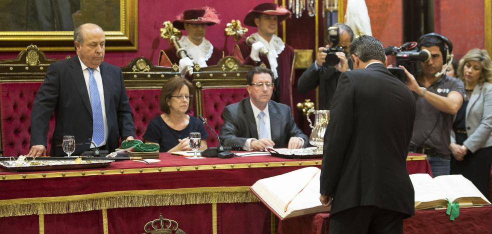 Una auditoría cuestiona los «pagos adicionales» a la exsecretaria municipal