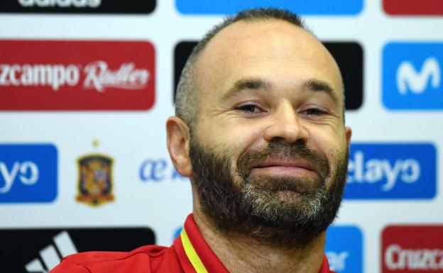 Andrés Iniesta, con la selección española. /Afp