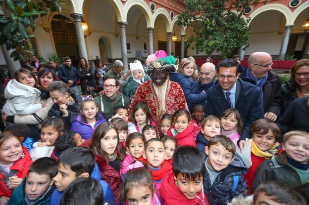 El Cartero Real anuncia la llegada de la Navidad