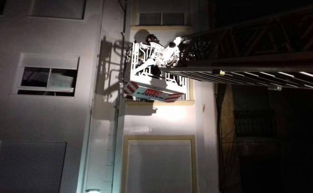 Momento del rescate. /BOMBEROS DE JAÉN