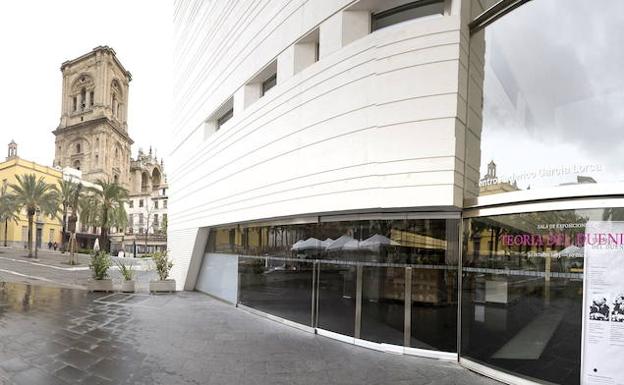 El fiscal pide cinco años de prisión para el acusado de estafar 1,8 millones a la Fundación García Lorca