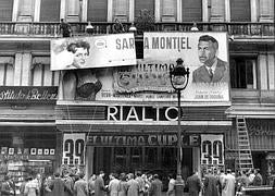 Cine Rialto, que mandó construir el granadino Antonio Ramos en 1930./