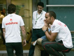 Hamilton roza su primer título