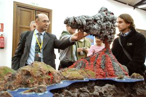 VISITA. Los participantes en la Conferencia de las Partes aprovecharon para ver el Parque Natural Cabo de Gata-Níjar. /EFE/