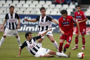 FICHADO. Nakor Bueno ha militado en el Castellón durante las tres últimas temporadas. /IDEAL/