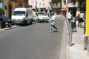 La mujer, vecina de la capital e identificada como F. G. A., fue atropellada en la calle Santos Zárate. :: F. G./