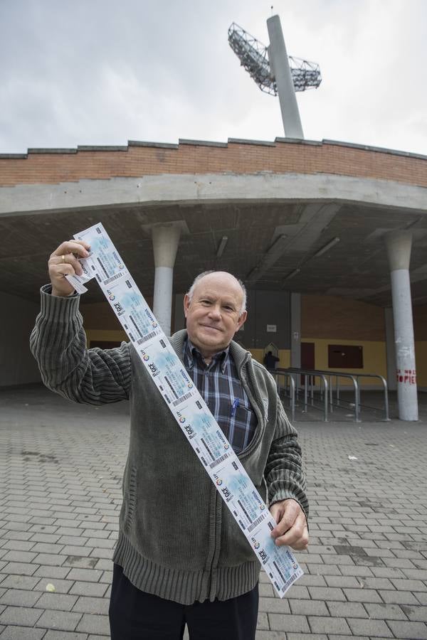 Con las entradas en la mano para el Granada - Barça