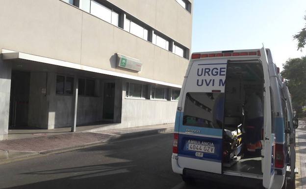 Adra pide más médicos para el verano