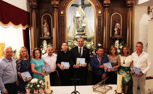 Río Chico comparte su pasado y su presente en un libro escrito por Antonio Campos