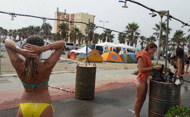 Adra, destino para más de 20.000 juerguistas
