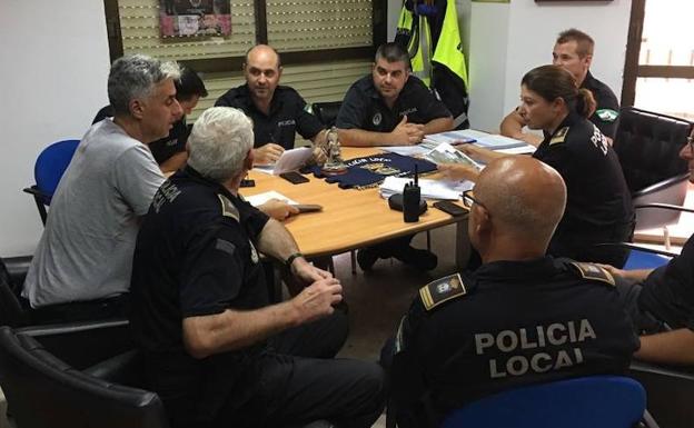 Más de 200 sanciones por conductas "incívicas" en Adra