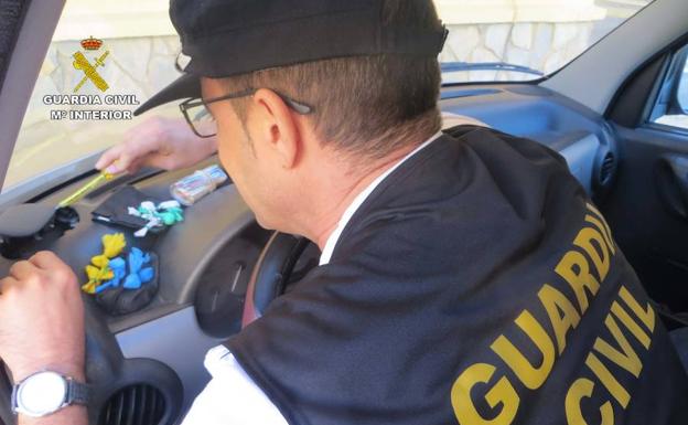Detenido por vender cocaína en zonas de ocio de Adra