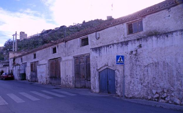 Berja recupera dos molinos históricos como símbolo de su pasado más glorioso