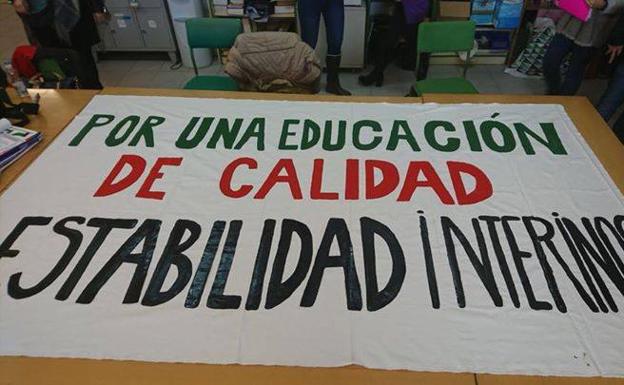 Plataforma traslada a Pleno el malestar de los docentes interinos