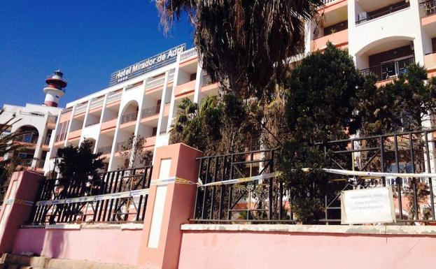 El PSOE sugiere al Ayuntamiento de Adra que compre el hotel