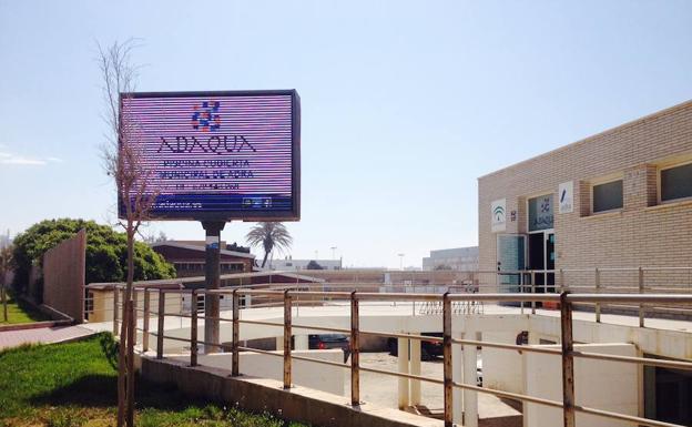 Adra lanza un segundo pliego para lograr adjudicar la gestión de la Piscina Cubierta