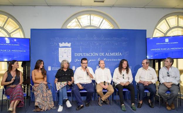 Una noche de 'Cante y vino' en el Festival de Flamenco de Fondón