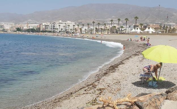 Adra recopila en un catálogo casas vacías con opciones de convertirse en alojamientos turísticos