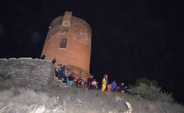 La torre vigía de Guainos, testigo de un paseo terrorífico