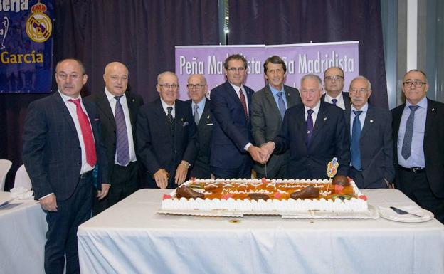 La Peña del Real Madrid de Berja celebra 35 años de afición