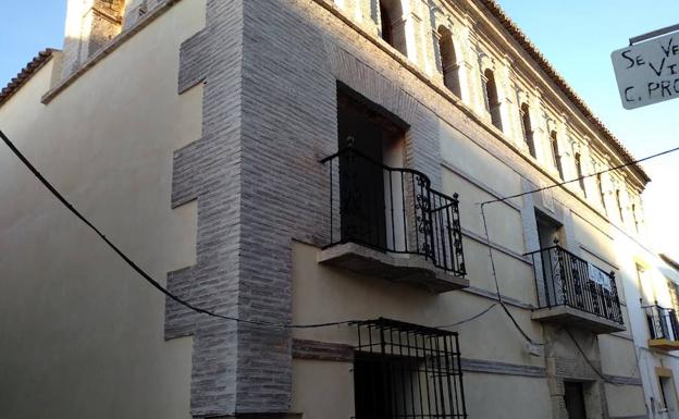 Laujar inmortaliza a dos de sus vecinos más ilustres en la Casa de los Moya