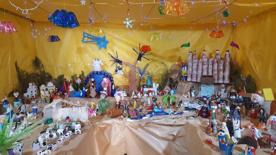 Belenes que cumplen con la tradición y con el medio ambiente