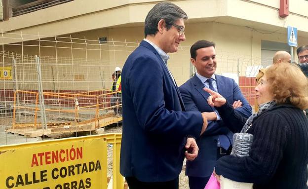 El plan de pavimentación recorta los tiempos y estará listo en un plazo de «tres meses»