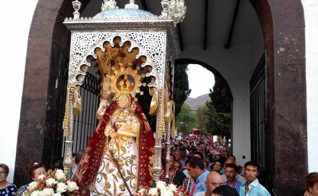 Berja analiza la devoción que despierta la Virgen de Gádor