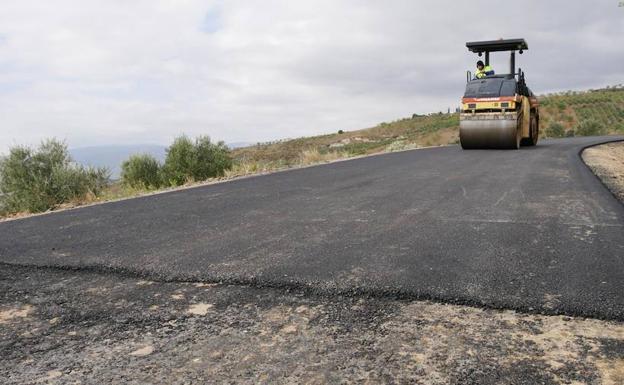 Las obras en la carretera de El Trebolar finalizan «la próxima semana»