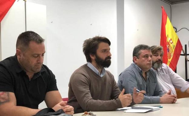 Vox se presenta en Adra como «la única alternativa seria»