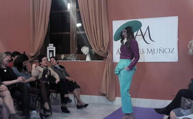 Desfile de primavera en La Alcoholera