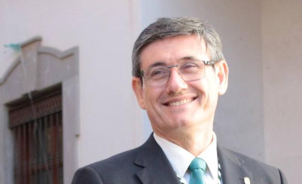Manuel Cortés «quiere mucho más para Adra y los abderitanos»