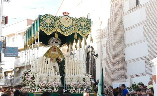 Humildad y Esperanza realiza su estación de penitencia en Adra