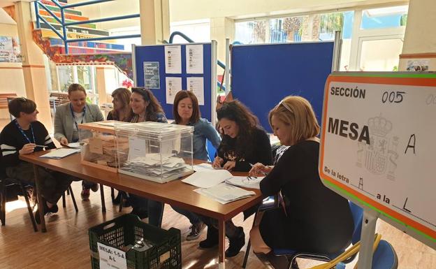 Adra denuncia un error en el recuento electoral