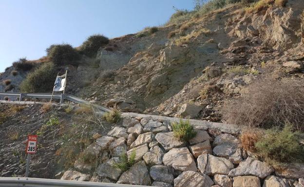 La carretera de El Lance, cortada por obras a partir del lunes