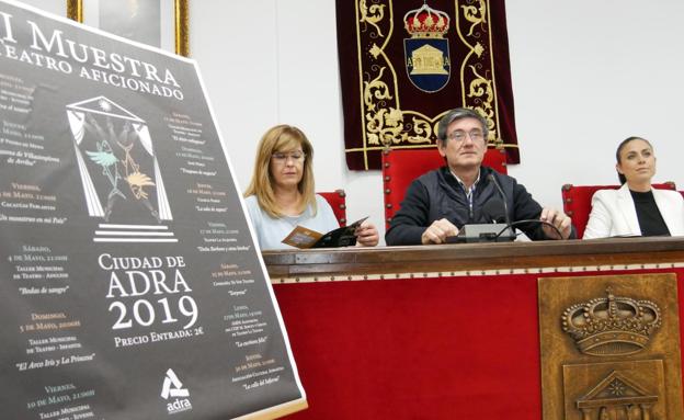 Teatro aficionado en el Centro Cultural de Adra