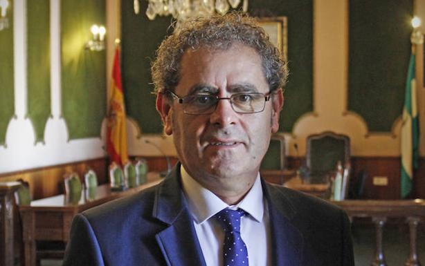 Archivada de forma definitiva la denuncia por prevaricación contra el alcalde de Berja