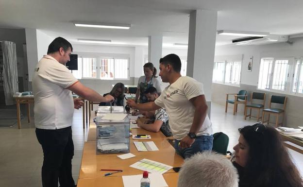 Normalidad en la jornada electoral de la Baja Alpujarra