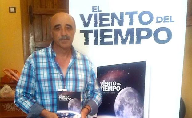 Miguel Milán presenta en Berja su quinta novela