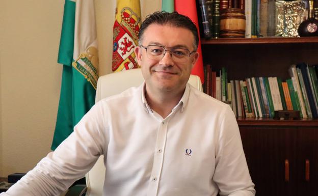 Lupión: «La Feria del Mediodía, en la Plaza Porticada, marcará la diferencia este año»