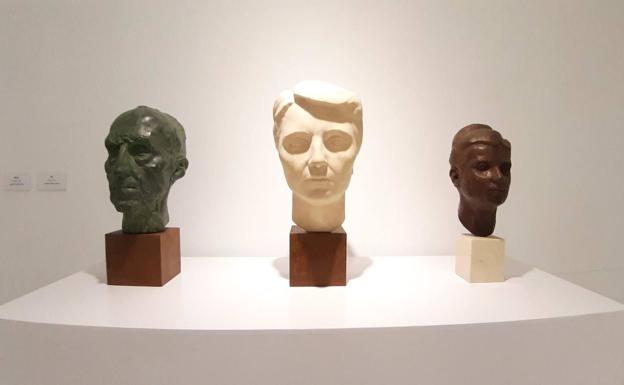 Ana María Castillo expone en el museo abderitano sus 'momentos con la vida'