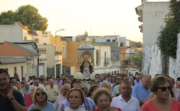 Berja se despide hoy de su Feria con la romería en honor a su patrona