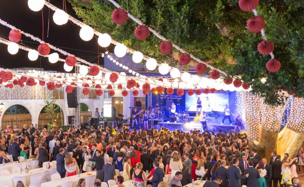 El Casino de Dalías se viste de gala