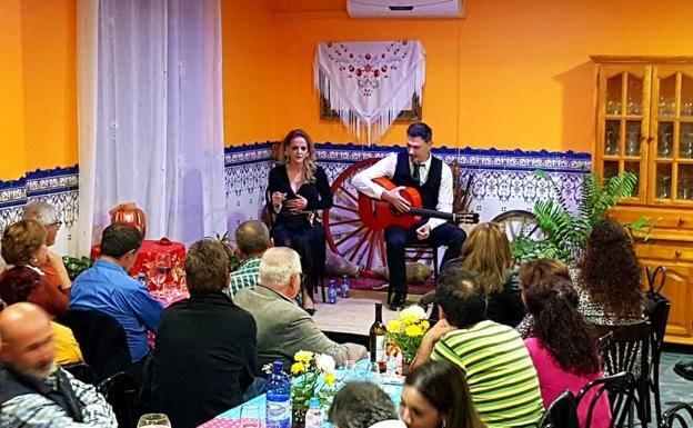 Nuevo recital flamenco de Adra Fenicia
