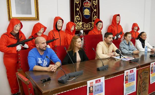 Estudiantes del IES Gaviota recrearán La Casa de Papel en el Centro Cultural de Adra