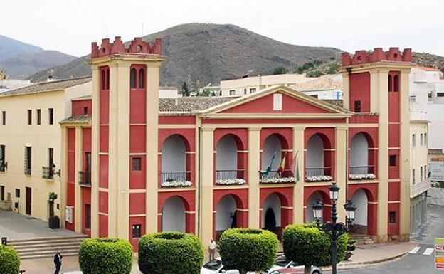 El Ayuntamiento de Berja convoca un concurso para contratar un psicólogo como personal laboral